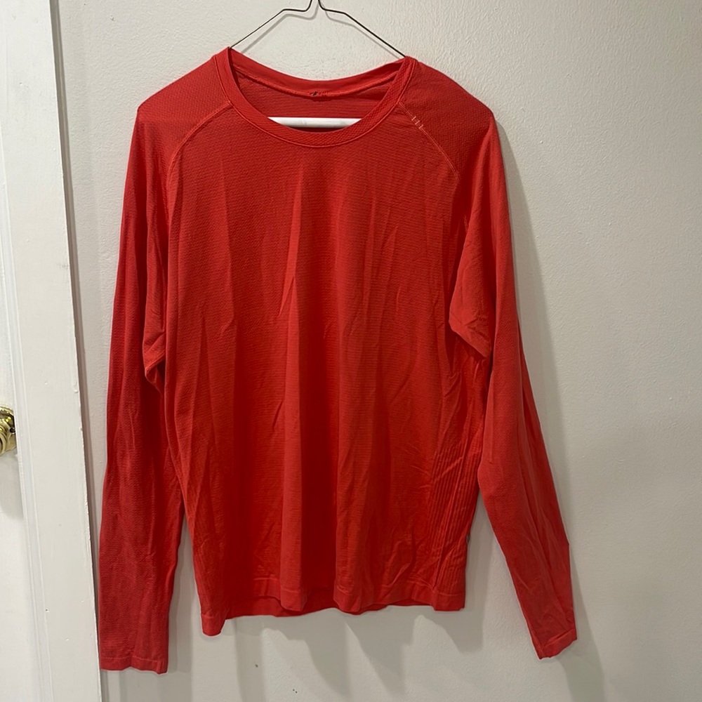 Lululemon Long Sleeve Running Shirt Size Medium